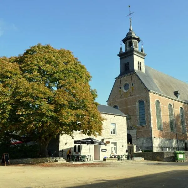 乐维尤克斯马罗尼埃住宿加早餐旅馆，位于Foy-Notre-Dame的酒店