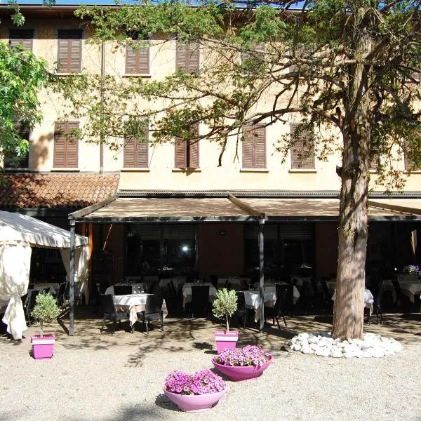 艾尔博格里斯托兰圣奥斯特里奥酒店，位于奥尔纳格的酒店