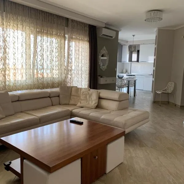 Pearl House Skg，位于尼奥伊皮瓦太的酒店