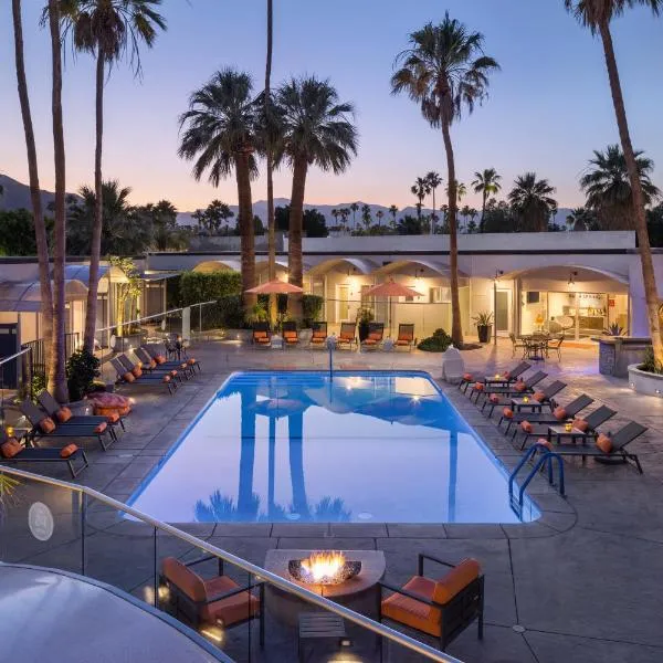 棕榈泉酒店，位于North Palm Springs的酒店