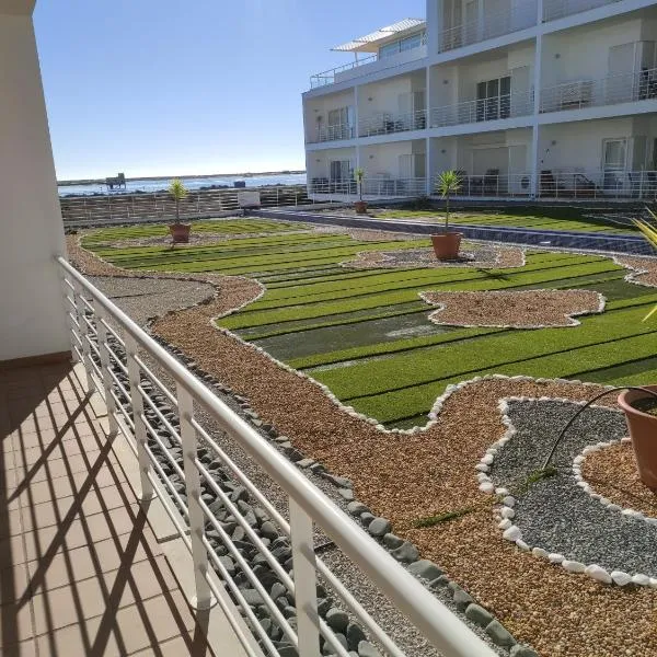 Condominio Formosa Village，位于夫塞塔的酒店