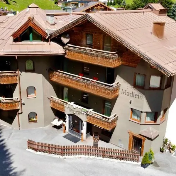 Chalet Madlein，位于伊施格尔的酒店
