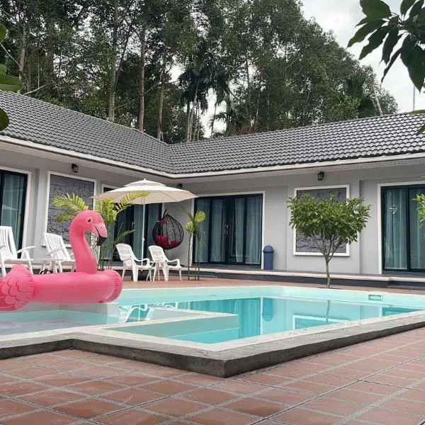 Pool Villa Nita，位于Ban Don的酒店