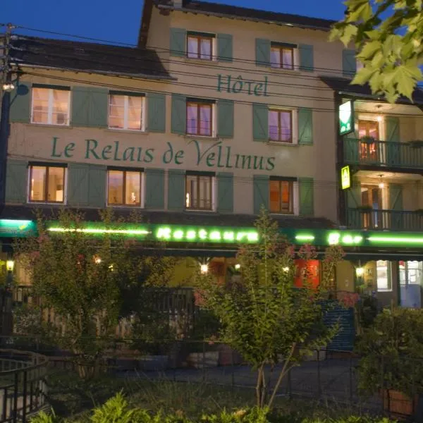 Contact Hôtel Le Relais de Vellinus，位于布里特努的酒店