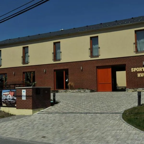 Sport Klub Hvozd，位于Bouzov的酒店