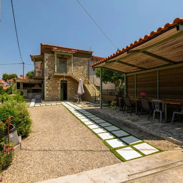 Kalochori Luxury Cottage，位于Agios Avgoustinos的酒店