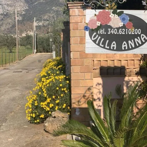 Villa Anna，位于卡斯特罗齐耶罗的酒店