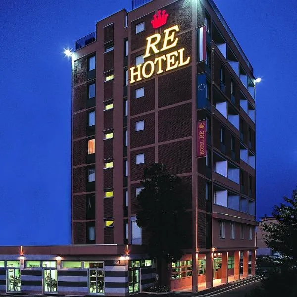 瑞酒店，位于利索内的酒店