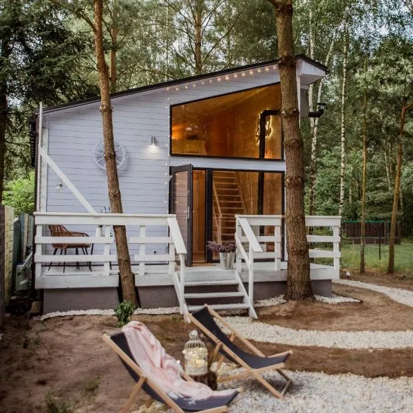 Wiejskie Swawole-domki w lesie na wsi，位于Świętochów Nowy的酒店