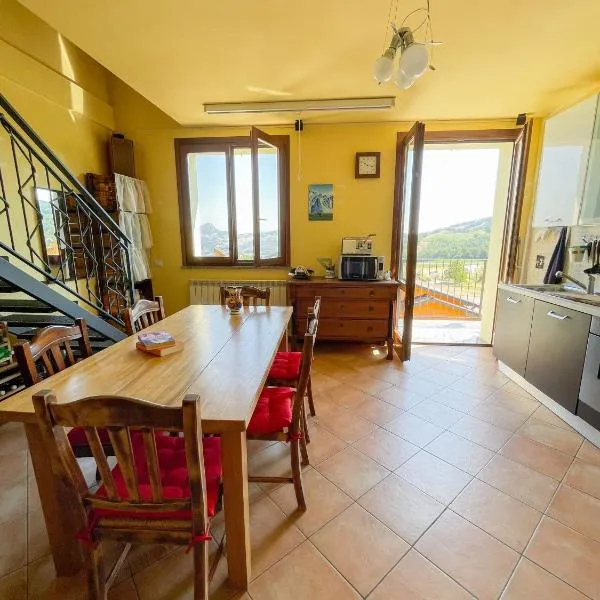 Appartamento vista colline，位于Villa Minozzo的酒店