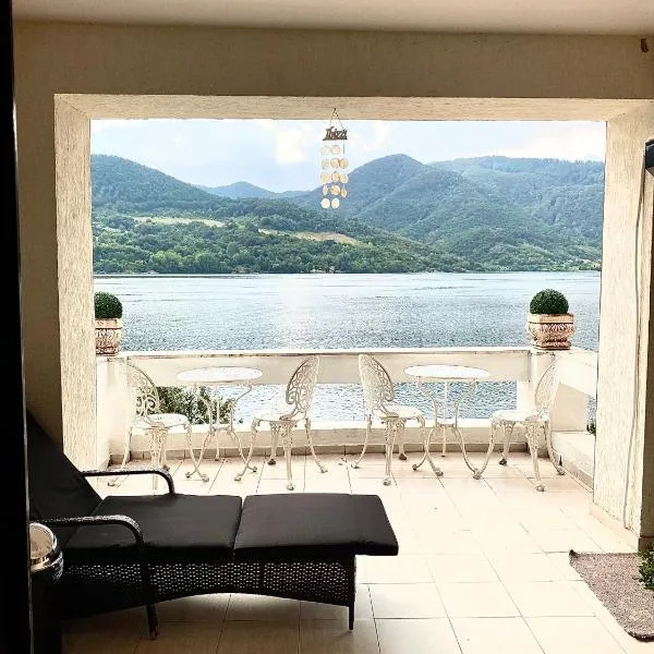Zarzuela，位于奥尔绍瓦的酒店