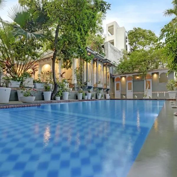 Hotel Raj Palace by Howard，位于Dakan Kotra的酒店