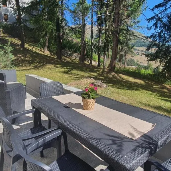 Moda Apartments Serenella，位于塞斯特雷的酒店