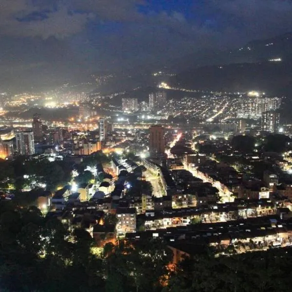 New Lovely 3 bedroom condo with an AWESOME view!，位于贝约的酒店