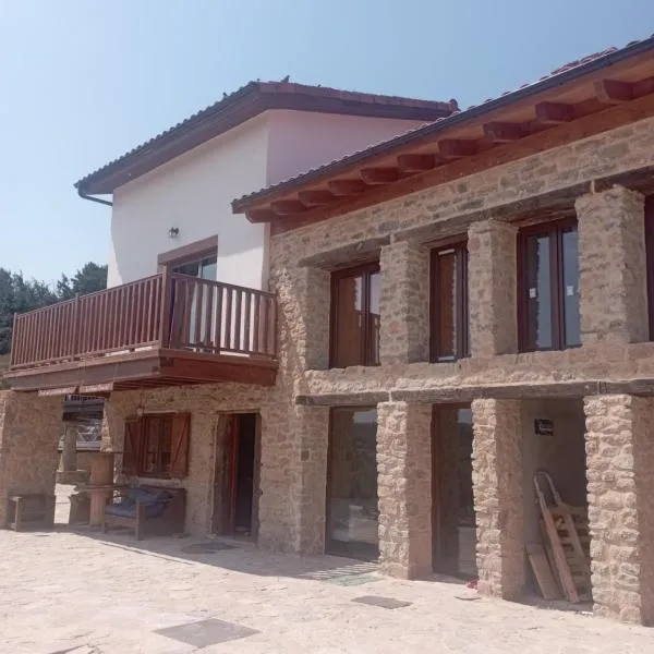 Loft Estación Quintana，位于希洪的酒店