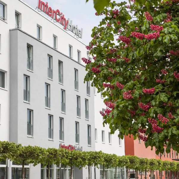 因戈尔施塔特城际酒店，位于Reichertshofen的酒店