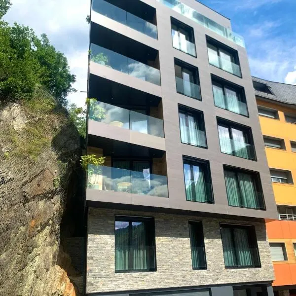 Apartaments Turístics Conseller，位于Aixovall的酒店