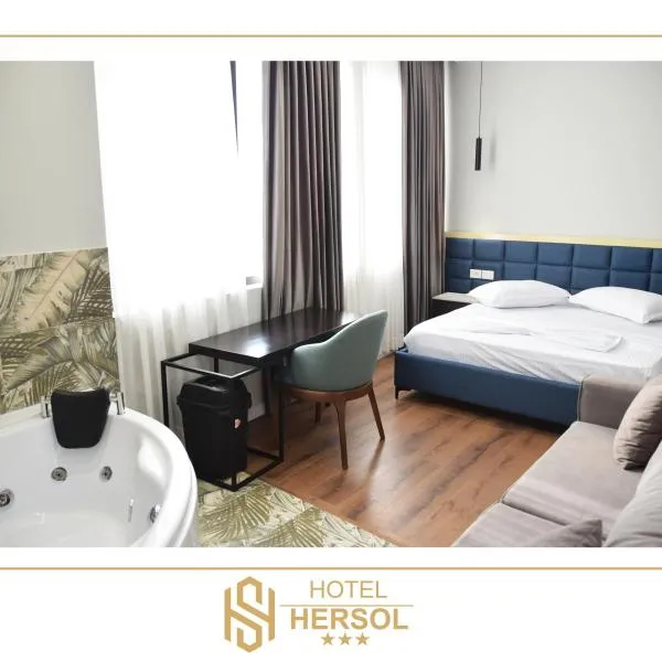 HOTEL HERSOL，位于都拉斯的酒店