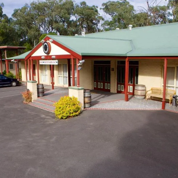 圣殿之家度假村汽车旅馆，位于Healesville West的酒店