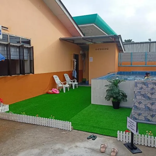 NS Homestay Private Pool，位于Kampong Chabir的酒店
