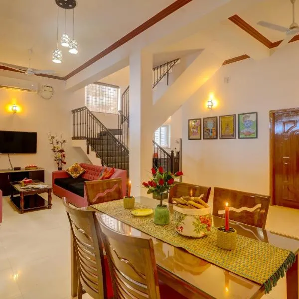 Ludo Private Pool Villa, WiFi-Caretaker-Parking, North Goa，位于波戈马洛的酒店