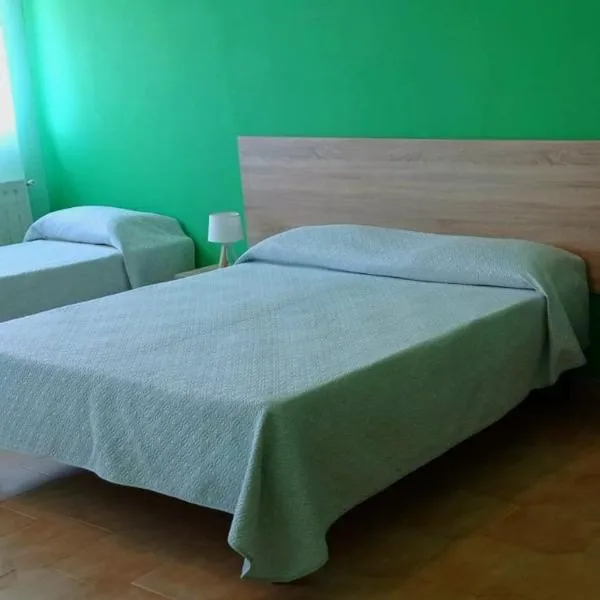 Attiko 25 Residence - B&B - Alloggi Temporanei Isernia，位于伊塞尔尼亚的酒店