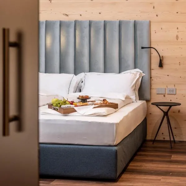 Calepina Alpine Suite，位于特伦托的酒店