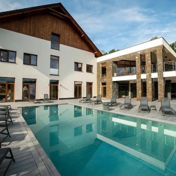Aspen Prime Ski & Bike Resort - basen, sauna, jacuzzi, siłownia w cenie pobytu，位于普鲁德尼克的酒店