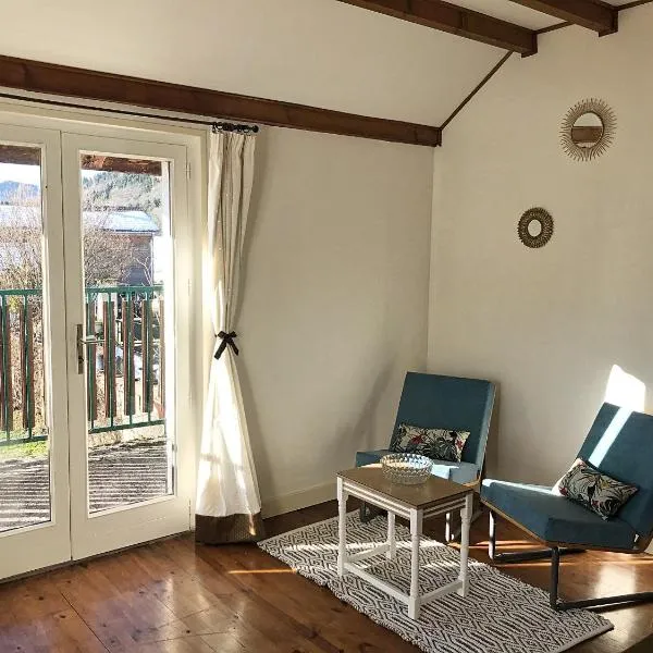 Relais des Combettes，位于Sutrieu的酒店