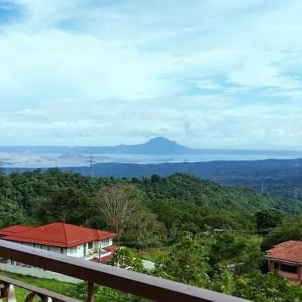 Splendido Tagagtay Taal Lake Staycation Free Parking Netflix No Free Pool，位于大雅台的酒店