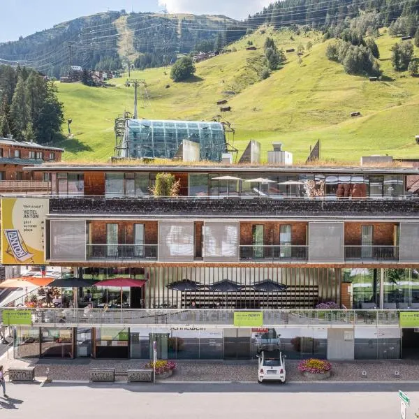 Quality Hosts Arlberg - Hotel ANTON，位于圣安东阿尔贝格的酒店