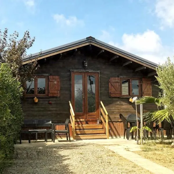 Chalet en bois "Le Libellule"，位于Portel-des-Corbières的酒店