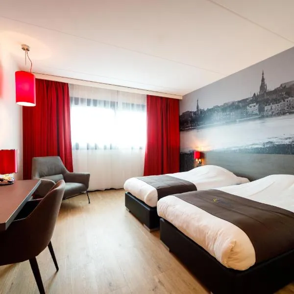 巴斯琛哥罗普酒店，位于Katwijk的酒店