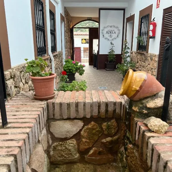 La Casa de Adela，位于Táliga的酒店