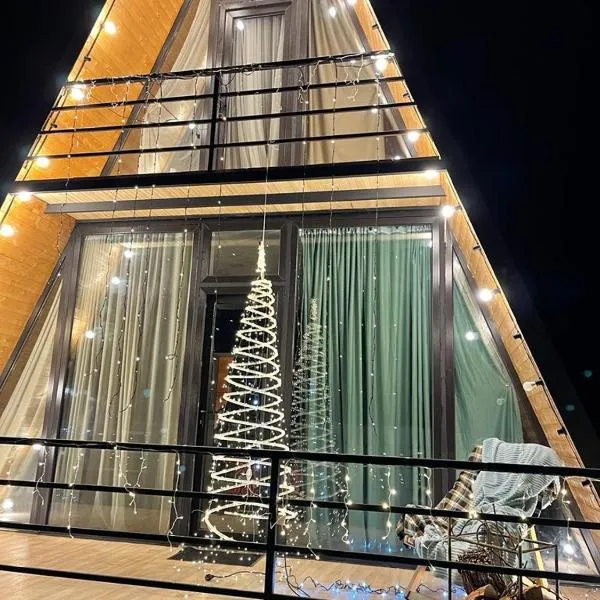 Alagi Cottage at Bazaleti lake，位于Grigolaantkari的酒店