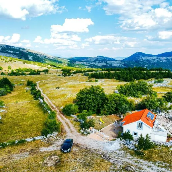 Kuća za odmor Zarja，位于锡尼的酒店