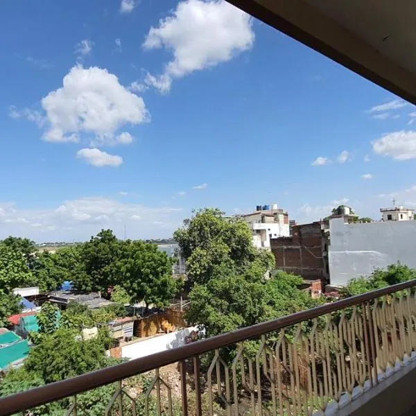 恒河寺庙酒店，位于瓦拉纳西的酒店