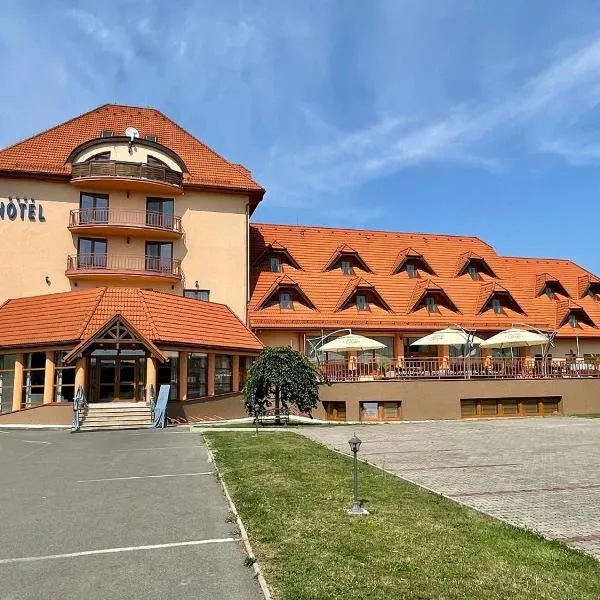 Hotel Ondava，位于Bžany的酒店