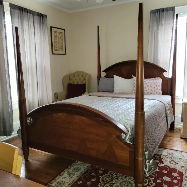 Brick House Retreat，位于Hamlet的酒店