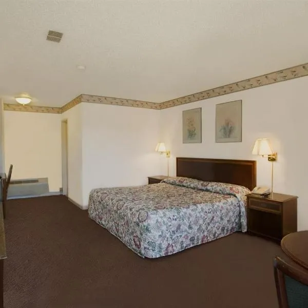 Americas Best Value Inn Greenbush Albany，位于East Greenbush的酒店
