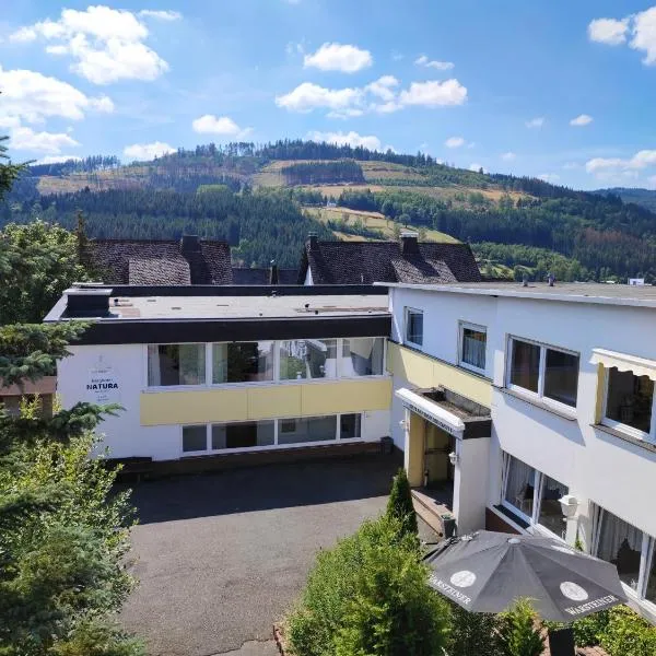 Berghotel Natura Bed & Breakfast，位于温特贝格的酒店