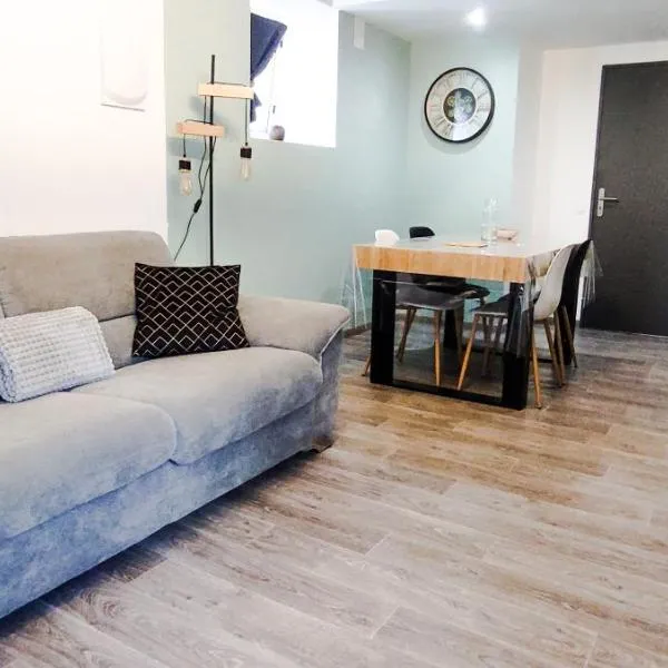loft industriel L'Idaho，位于萨尔格米纳的酒店