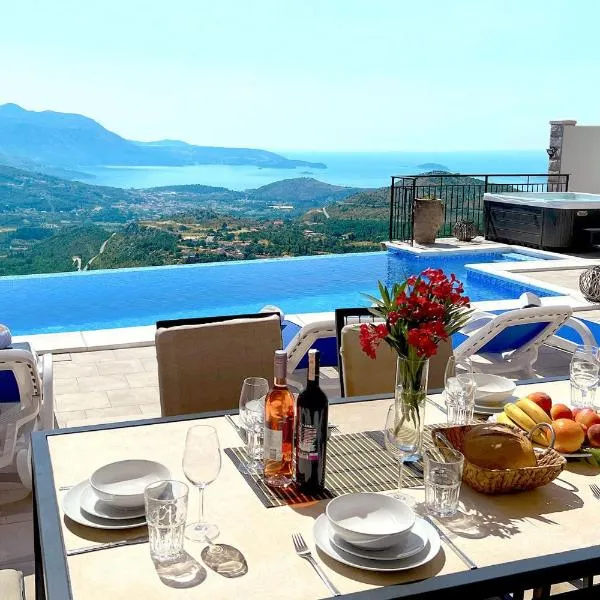 Luxury Villa Stone with Private Pool and Jacuzzi near Dubrovnik，位于Ivanica的酒店