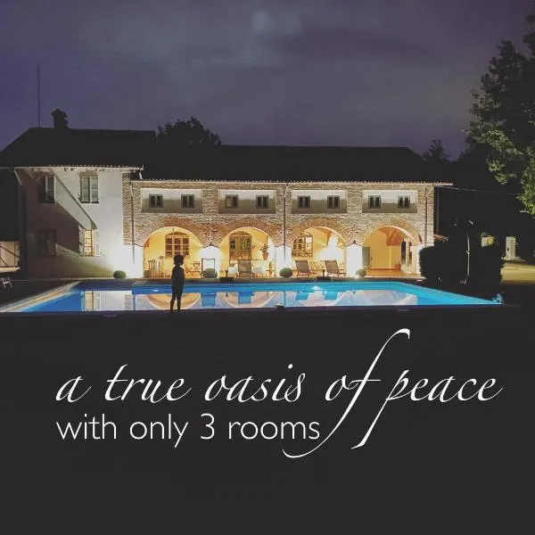 La Scuderia Charming Rooms b&b，位于San Paolo Solbrito的酒店