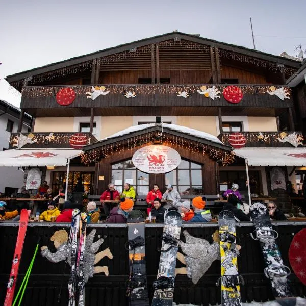 Chalet Hotel Dragon，位于Crépin的酒店