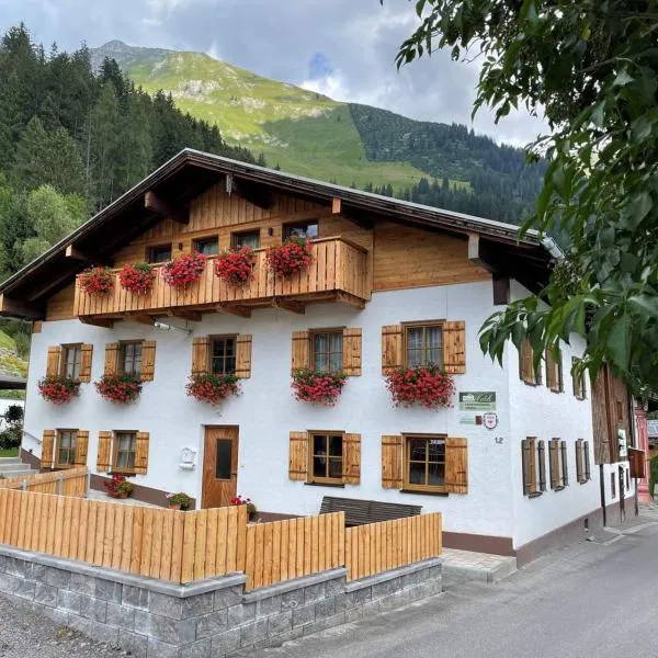 Haus Walch，位于Hinterhornbach的酒店