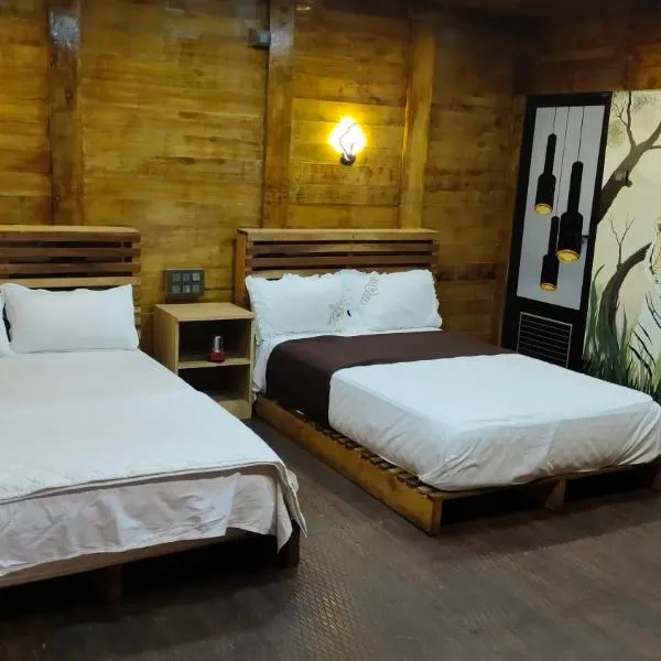 Mountainmist wooden cottages，位于Ramakkalmedu的酒店
