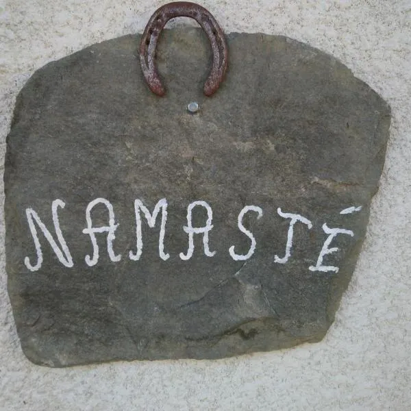 Namasté，位于Les Vastres的酒店