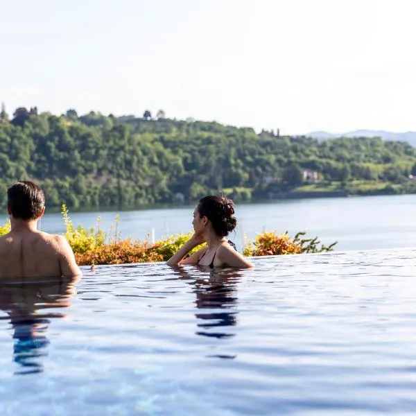 Serviced Apartments by Hotel de Charme Laveno，位于拉韦诺的酒店