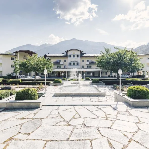 Alpenpalace Luxury Hideaway & Spa Retreat，位于Malghe di Mezzomonte的酒店